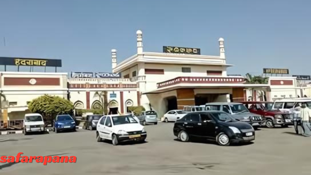 Secunderabad a station that is always busy